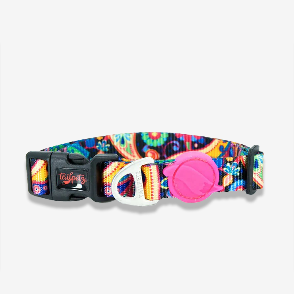 Vibrant collection of dog collars available in our online pet shop. Premium designer dog collar, now in stock at our online store. Puppy Collar