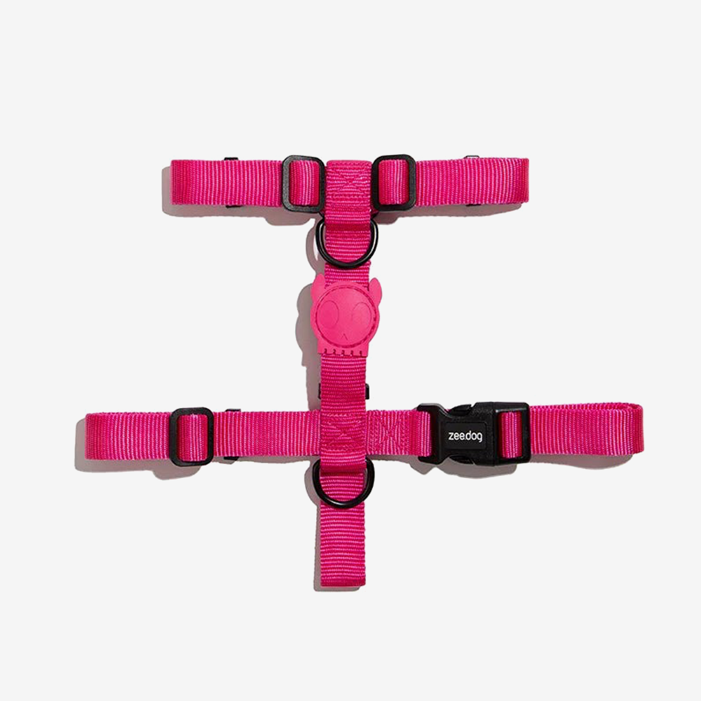 Perfect fit adjustable dog harness for training Labradors Durable, perfect fit leather dog harness designed for English Bulldogs, Cocker Spaniels, for active Border Collies,Terrier dog harness ensuring perfect control and fit, Colorful perfect fit dog harnesses for Jack Russell Terrier, French Bulldogs, for German Shepherds. Easy to use, step-in perfect fit dog harness for Boxer dogs. Premium perfect fit dog harness designed for the comfort of Golden Retrievers. Zee.Dog Harness.