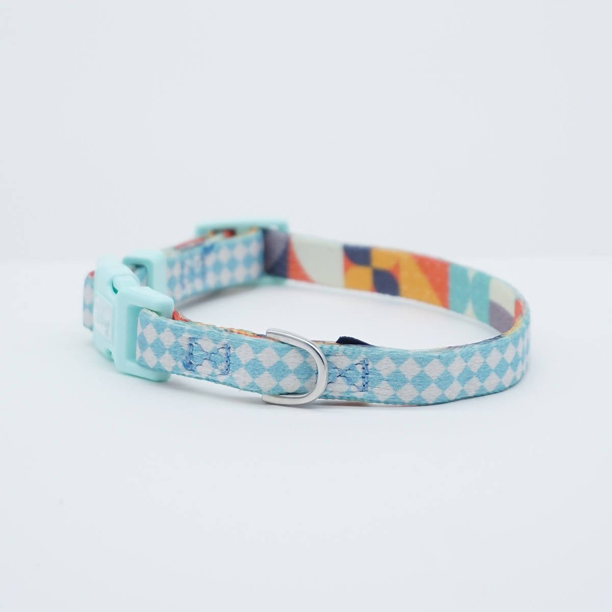 Vibrant collection of dog collars available in our online pet shop. Premium designer dog collar, now in stock at our online store. Puppy Collar.