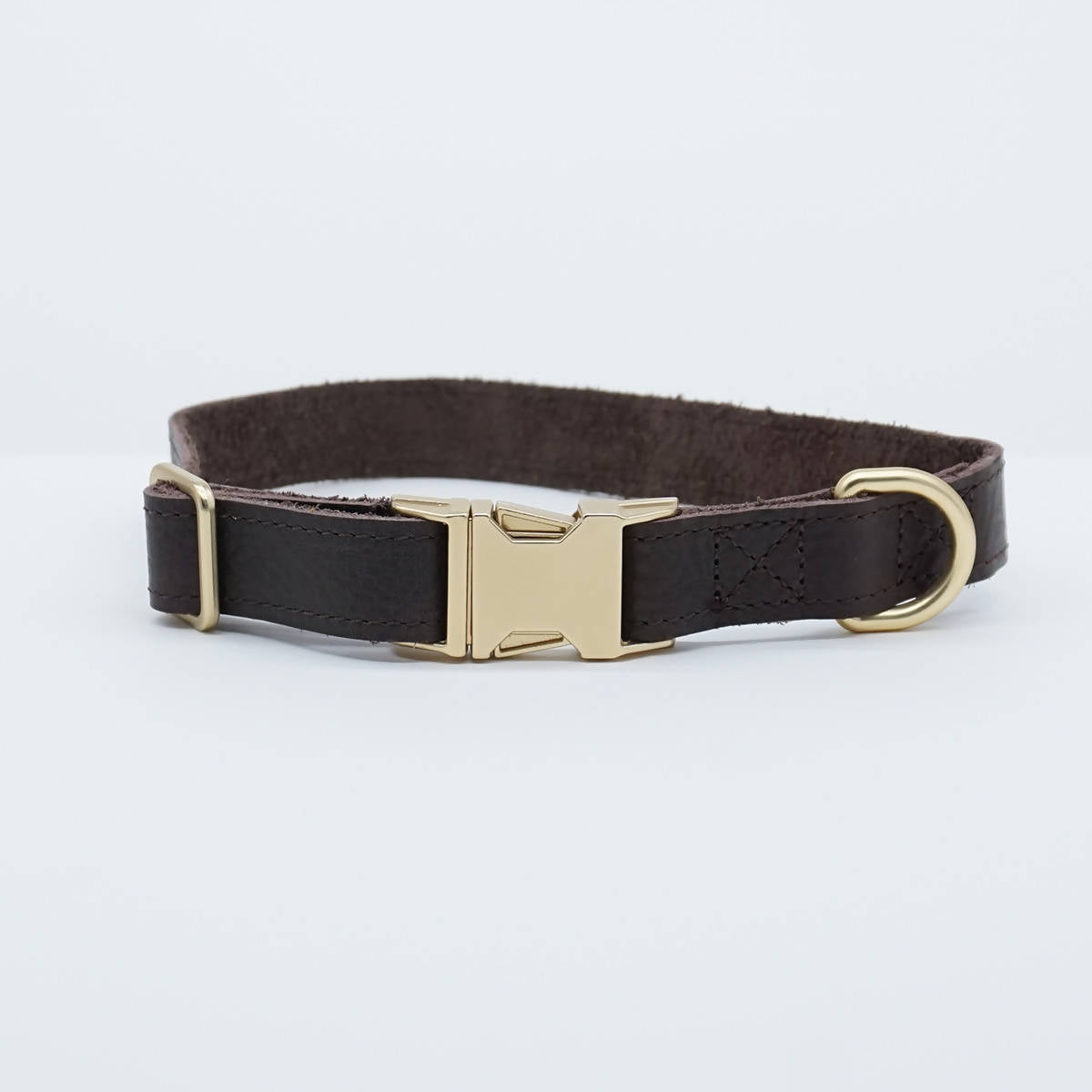 Vibrant collection of dog collars available in our online pet shop. Premium designer dog collar, now in stock at our online store. Puppy Collar. Leather collar.