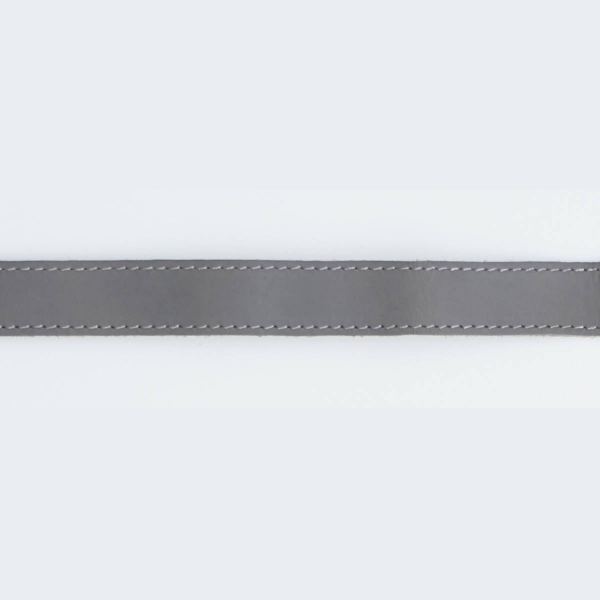 Vibrant collection of dog collars available in our online pet shop. Premium designer dog collar, now in stock at our online store. Puppy Collar. Leather collar.