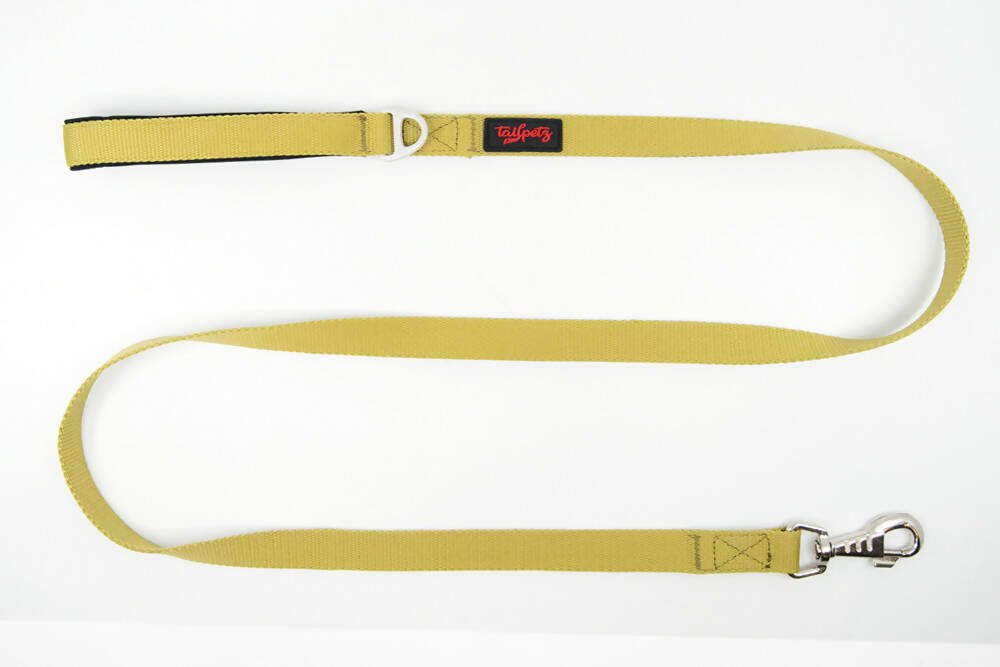 Dog leashes dog leads for Labradors Durable, for English Bulldogs, Cocker Spaniels, for active Border Collies,Terrier dog harness ensuring perfect control and fit, Colorful dog leads dog leashes for Jack Russell Terrier, French Bulldogs, for German Shepherds. Easy to use, for Boxer dogs. Premium dog leads dog leashes designed for the comfort of Golden Retrievers
