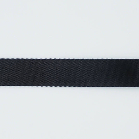 Vibrant collection of dog collars available in our online pet shop. Premium designer dog collar, now in stock at our online store. Luxury collar.