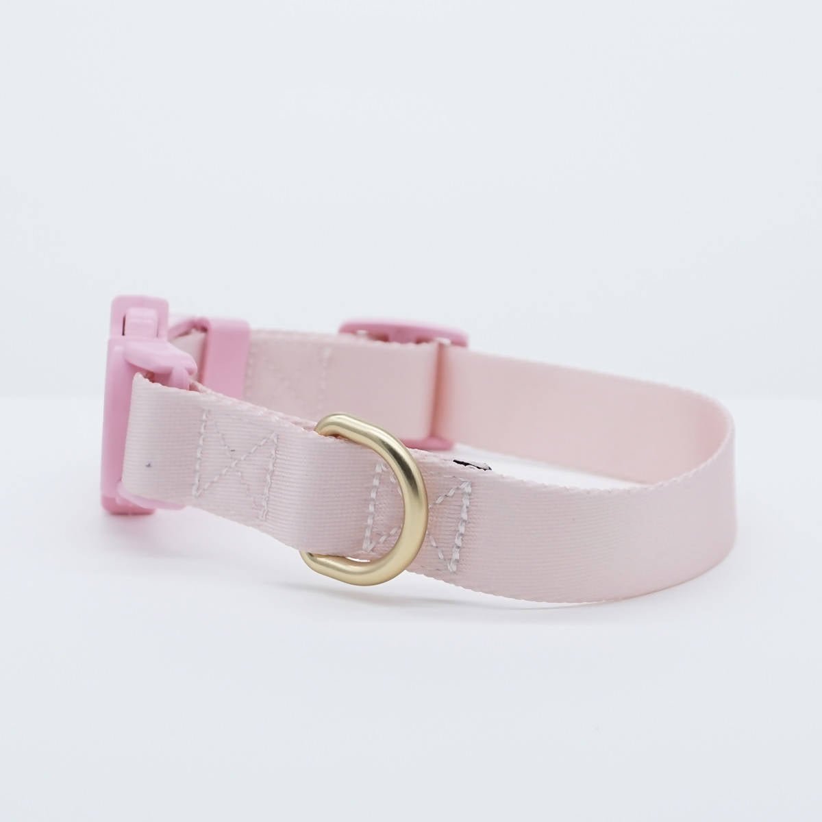 Vibrant collection of dog collars available in our online pet shop. Premium designer dog collar, now in stock at our online store.