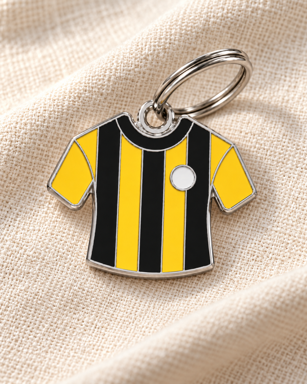 TAGiDOG Schwarzgelben Jersey ID Tag dog ID tag on light linen