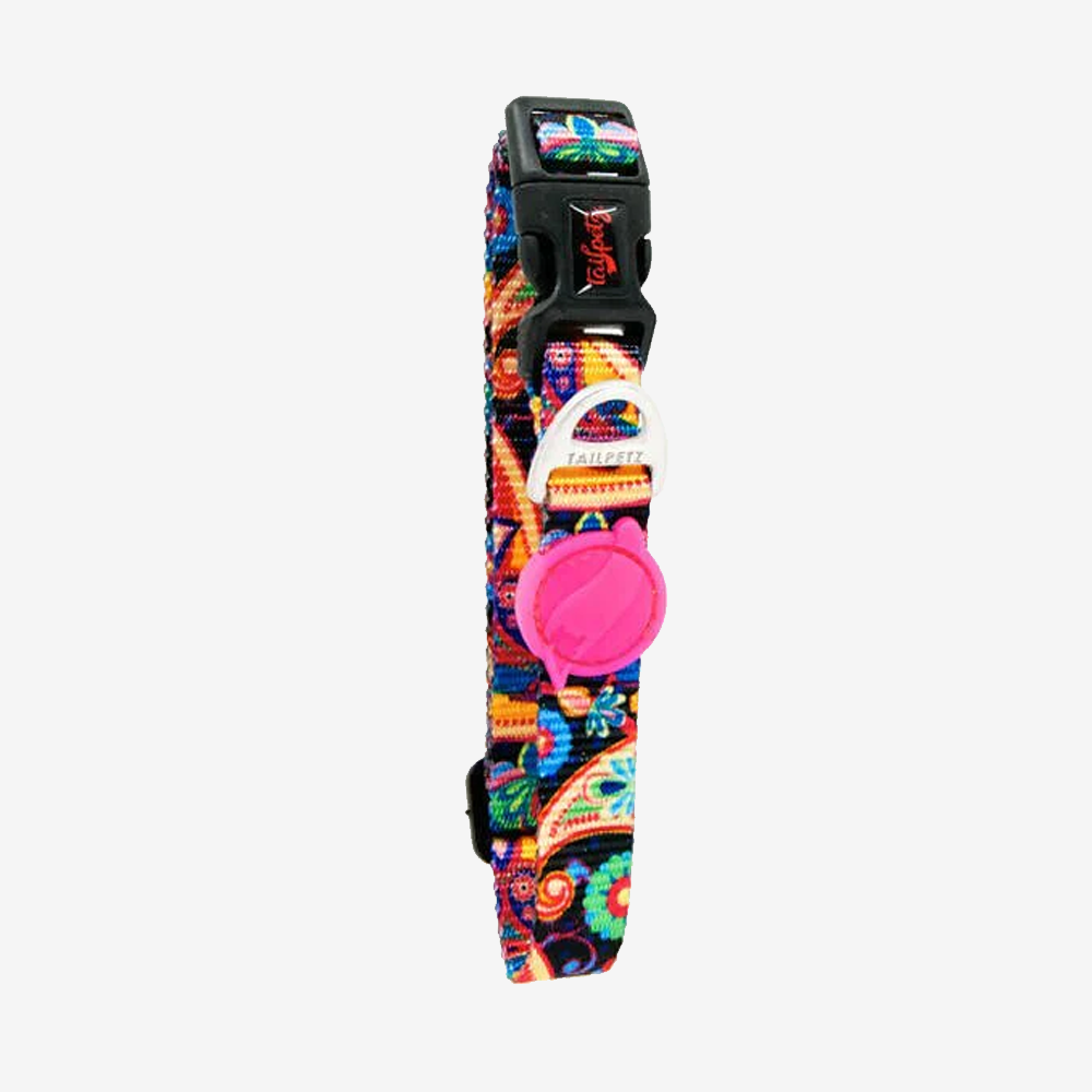 Vibrant collection of dog collars available in our online pet shop. Premium designer dog collar, now in stock at our online store. Puppy Collar 